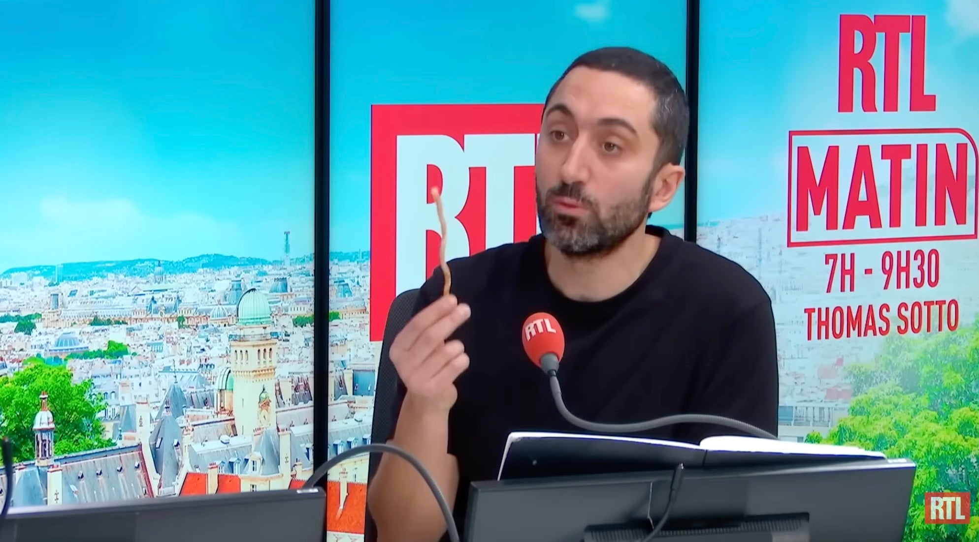 Charger la vidéo : 